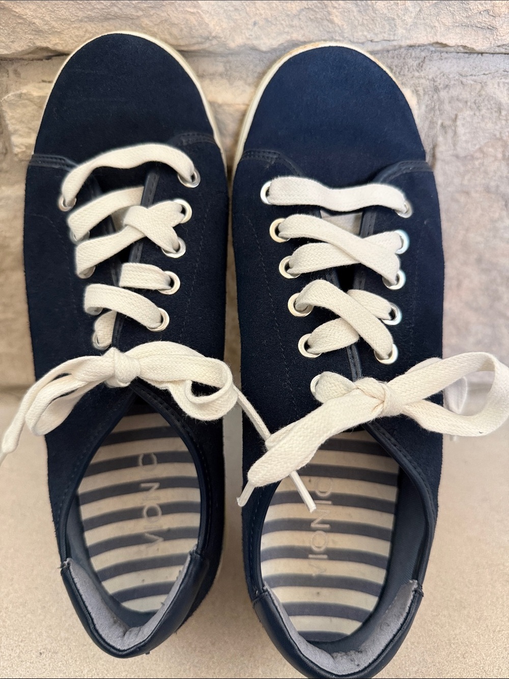 Vionic Brinley Women’s 8.5 Navy Blue Canvas Sneakers Arch Support Comfort Shoes